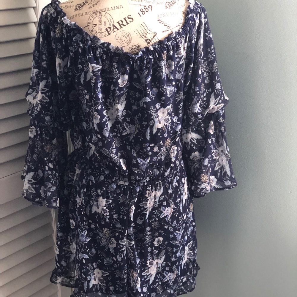American Eagle Large Romper